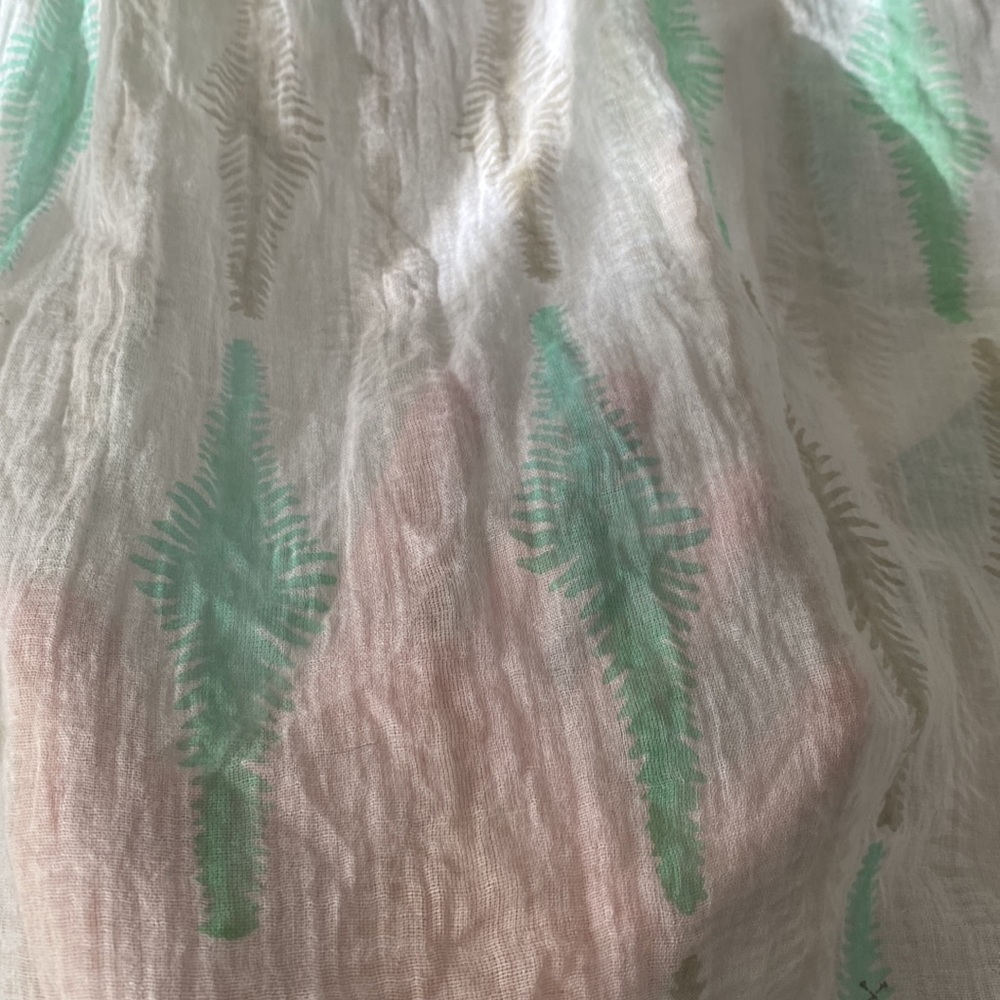 Roller Rabbit Serafina Palm Pattern Tunic💚🤍💗 - Picture 8 of 12